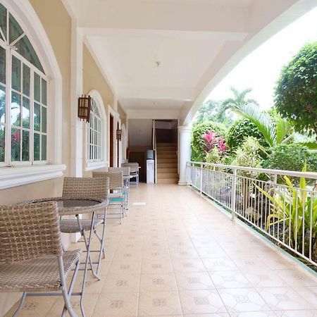 Reddoorz Premium @ Abueg Road Extension Puerto Princesa Zewnętrze zdjęcie